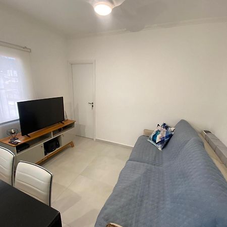 Canto Forte- Suite C/Varanda - Ate 5 Hospedes- Garagem - Wi Fi E 200 Metros Da Praia, 50 Metros Da Av Gastronomica Da Pg Praia Grande  Zewnętrze zdjęcie