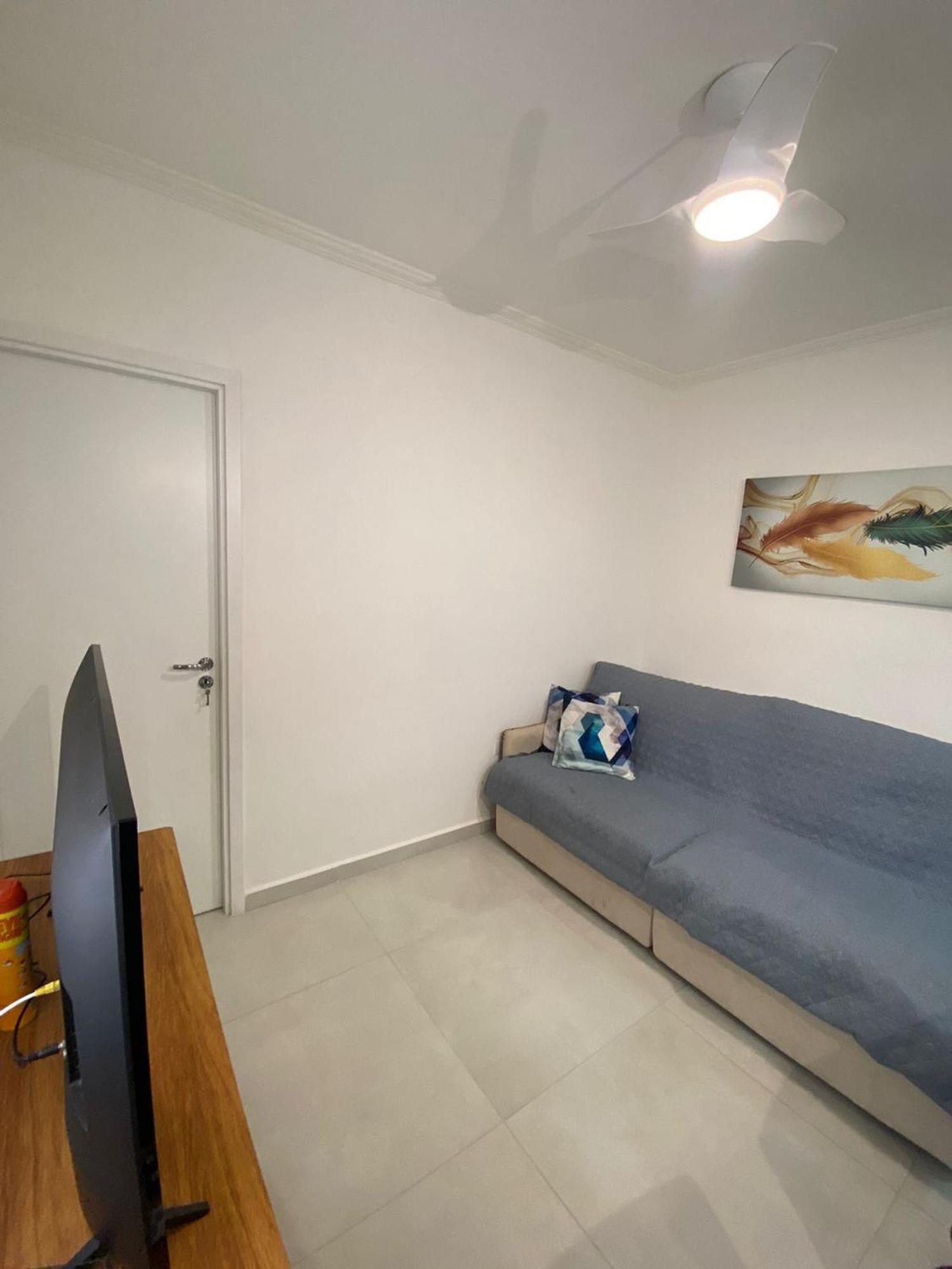Canto Forte- Suite C/Varanda - Ate 5 Hospedes- Garagem - Wi Fi E 200 Metros Da Praia, 50 Metros Da Av Gastronomica Da Pg Praia Grande  Zewnętrze zdjęcie
