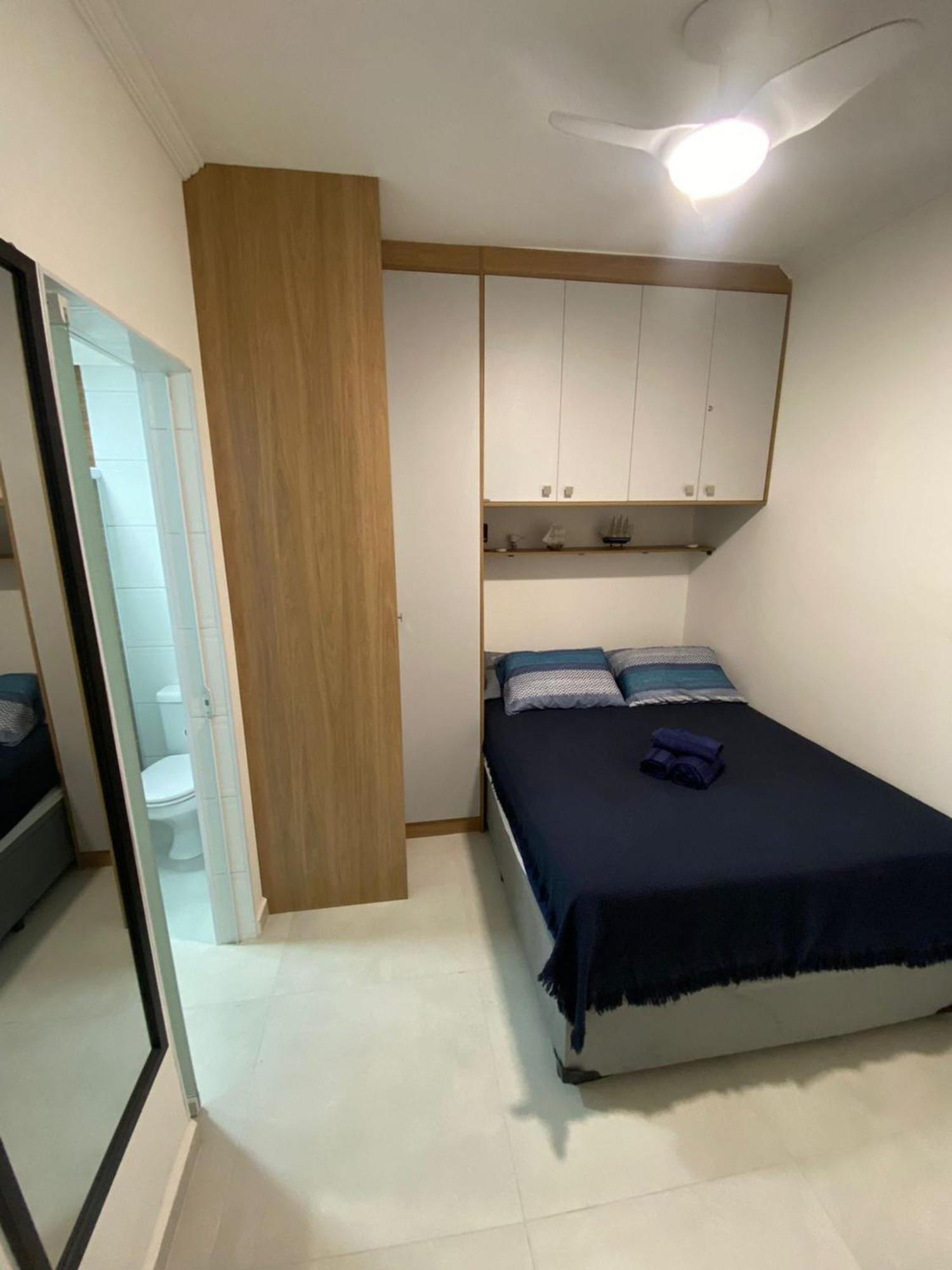 Canto Forte- Suite C/Varanda - Ate 5 Hospedes- Garagem - Wi Fi E 200 Metros Da Praia, 50 Metros Da Av Gastronomica Da Pg Praia Grande  Zewnętrze zdjęcie