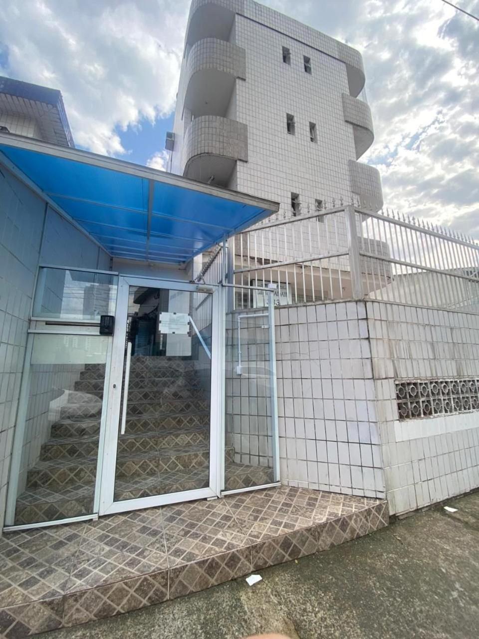 Canto Forte- Suite C/Varanda - Ate 5 Hospedes- Garagem - Wi Fi E 200 Metros Da Praia, 50 Metros Da Av Gastronomica Da Pg Praia Grande  Zewnętrze zdjęcie